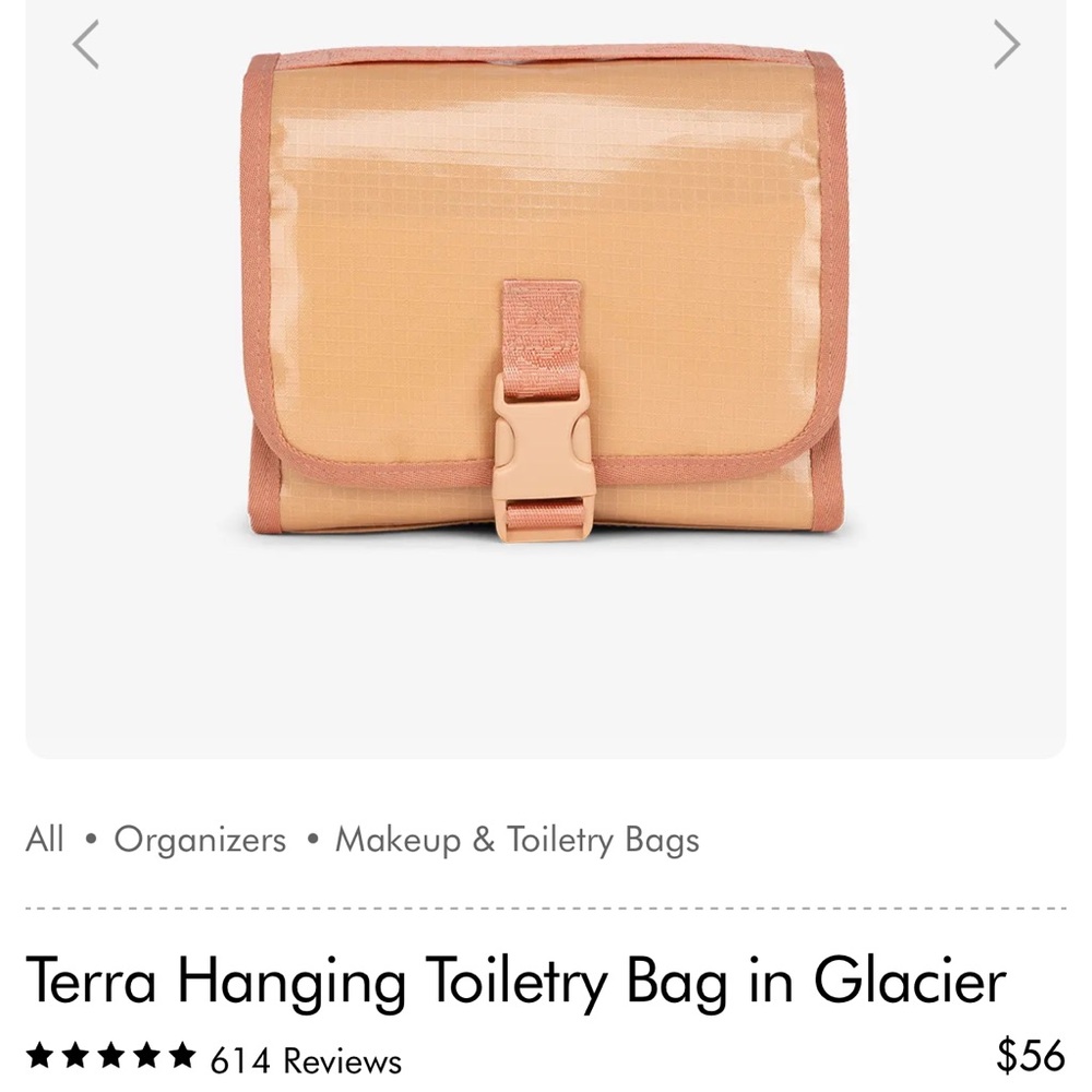 Terra Hanging Toiletry Bag in Glacier